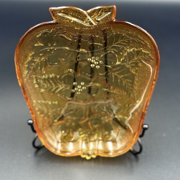 Vintage Indiana Carnival Glass Floral Embossed Apple Dish - Picture 2 of 7